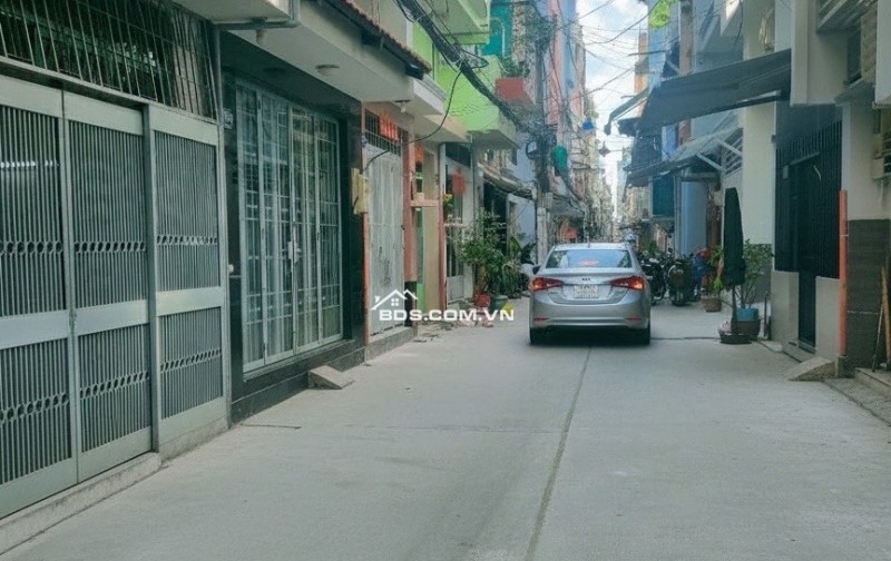BÁN NHÀ 575/86 NGUYỄN ĐÌNH CHIỂU, QUẬN 3. DT: 3.2m*10m. 5 TẦNG. GIÁ 9.9 TỶ TL